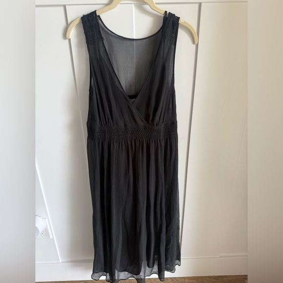 Banana Republic Silk Sheer Dress - Picture 2 of 13